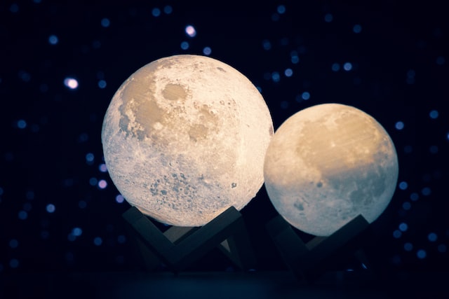 Why a Moon Lamp Makes the Perfect Gift for Any Occasion