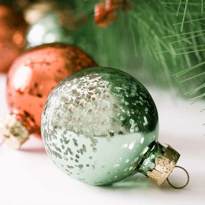 Christmas tree ornament balls